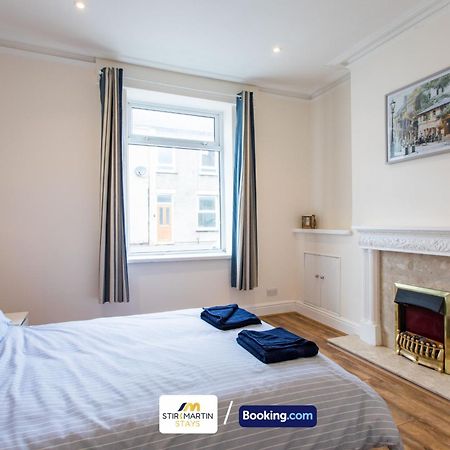 2 Bed Apartment By Stirkmartin Stays Short Lets & Serviced Accommodation Cardiff With Free Parking & 7Mins To City Centre エクステリア 写真